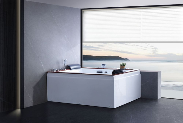 Акриловая ванна Gemy G9052 II K L