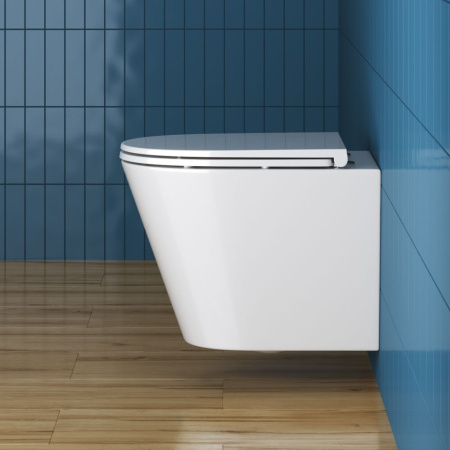 TRE Чаша унитаза подвесного c креплением и сиденьем дюропласт soft close BB8001CHR/SC