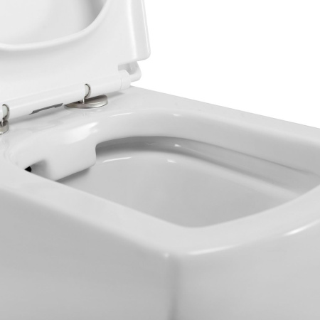 Унитаз подвесной безободковый BelBagno CARINA BB514CHR/BB5046SC