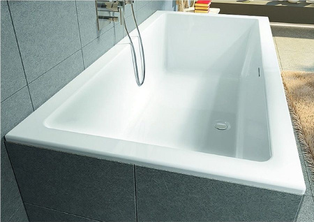 Акриловая ванна Riho Rething Cubic 200x90 R Plug & Play BD9900500000000