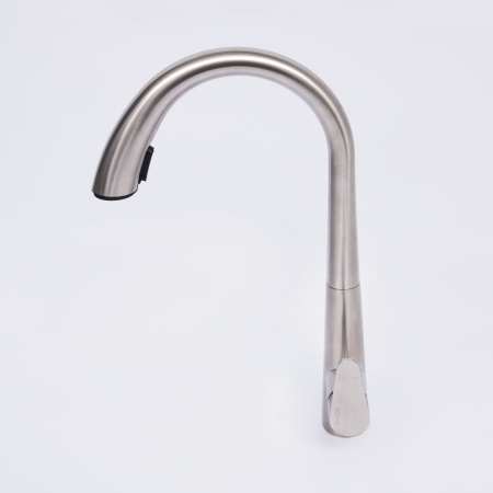 Смеситель для кухни Wasserkraft A8617 с выдвижной лейкой