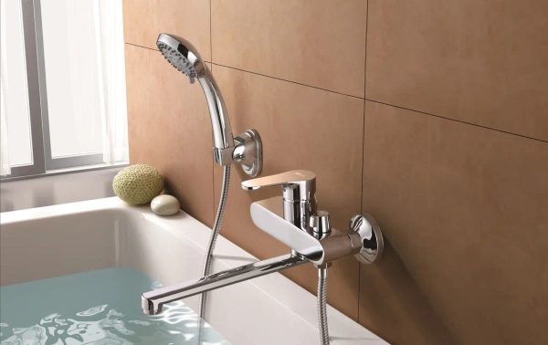 Смеситель для ванны Shevanik S5622