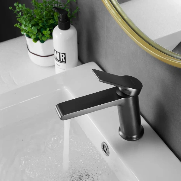 Смеситель для раковины Shevanik S8301T, оружейная сталь