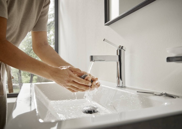 Hansgrohe Finoris Кран для холодной воды 100 без сливного набора черный матовый 76013670