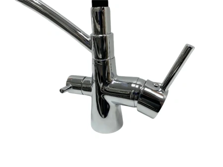 Смеситель для кухни Accoona А5179F-13 с выходом для питьевой воды, черный/хром