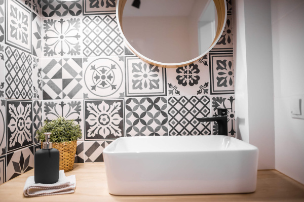 Смеситель для раковины Laveo Raila BLL_72ND черный