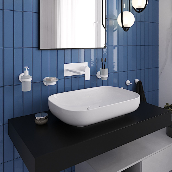 Стеклянный стакан для зубных щеток и пасты с латунным настенным держателем Wellsee Finishing Touch 182510000 (цвет стакана матовый, цвет держателя белый матовый)