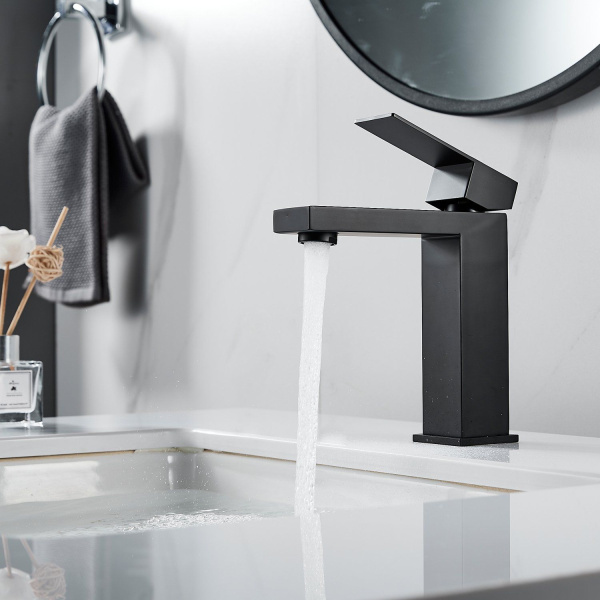 Смеситель для раковины Shevanik S7001H, черный