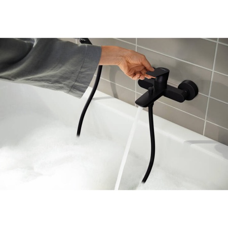 Hansgrohe Rebris E Смеситель для ванны черный матовый 72450670