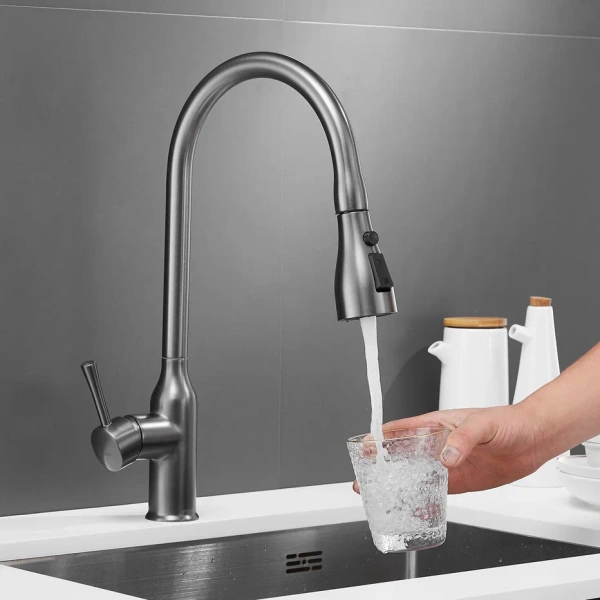 Смеситель для кухни с выдвижным изливом Shevanik S163T, оружейная сталь