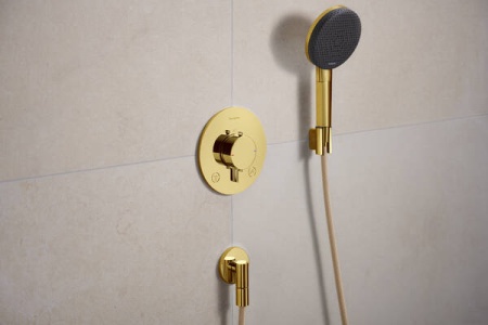 Настенная розетка с обратным клапаном Hansgrohe FixFit Fine S 28882990. полированное золото 28882990