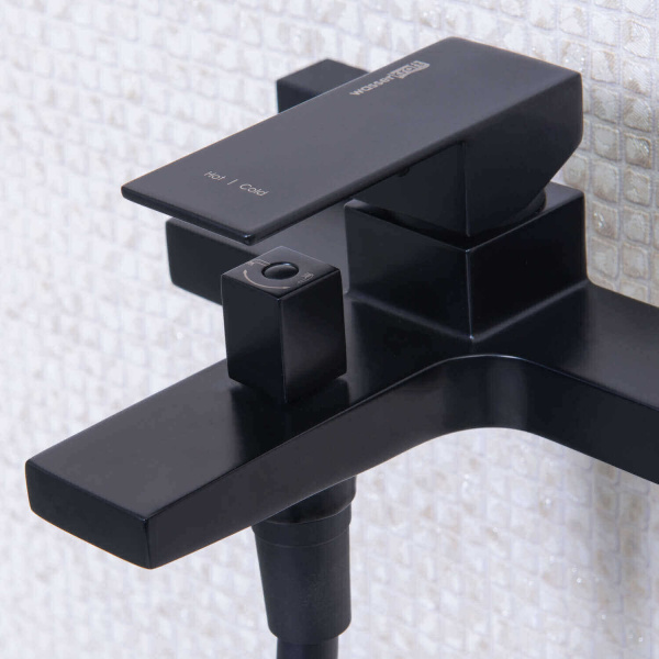 Смеситель для ванны с коротким изливом WasserKRAFT Abens 2001