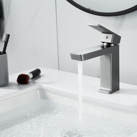 Смеситель для раковины Rose R1801T-1, оружейная сталь
