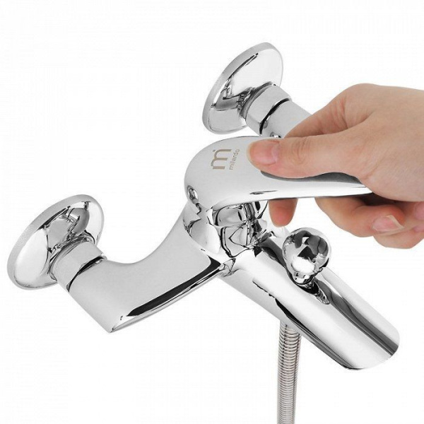 Смеситель для ванны Milardo Baffin BA23209CK MI