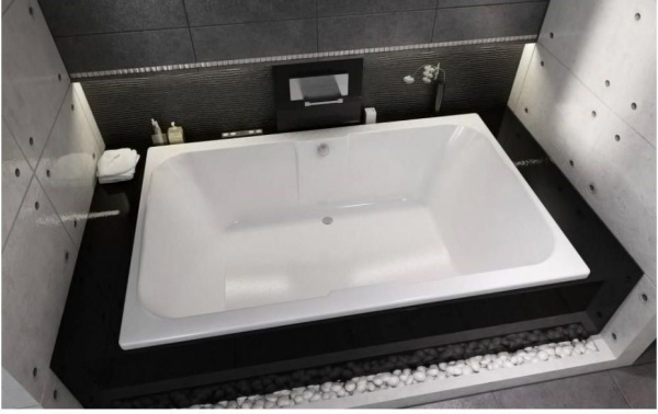 Акриловая ванна Riho Sobek 180x115 BB2800500000000