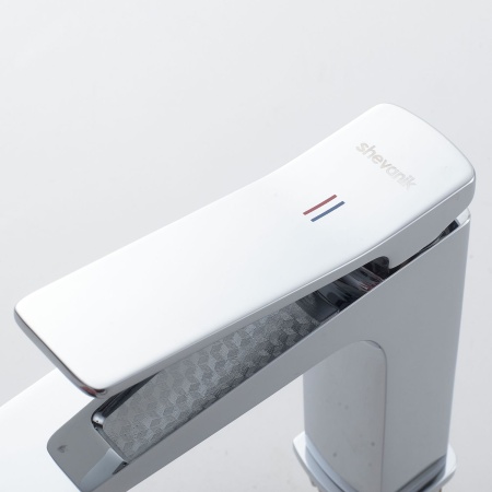 Смеситель для раковины Shevanik S4601, хром