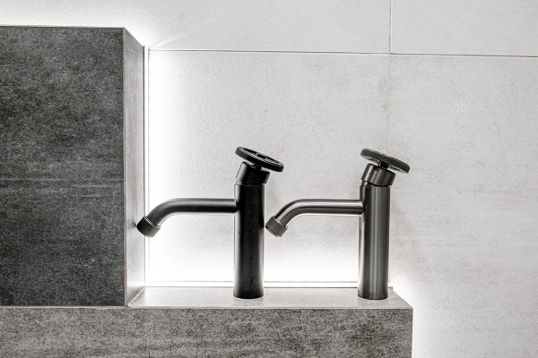 Смеситель для раковины Laveo Muro BAU_922D графит