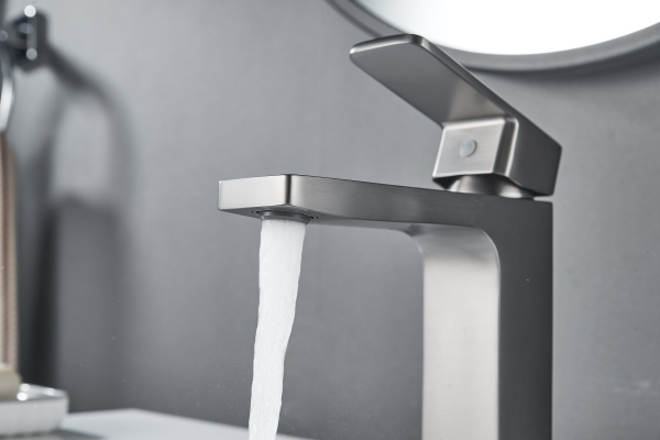 Смеситель для раковины Shevanik S9701T, оружейная сталь