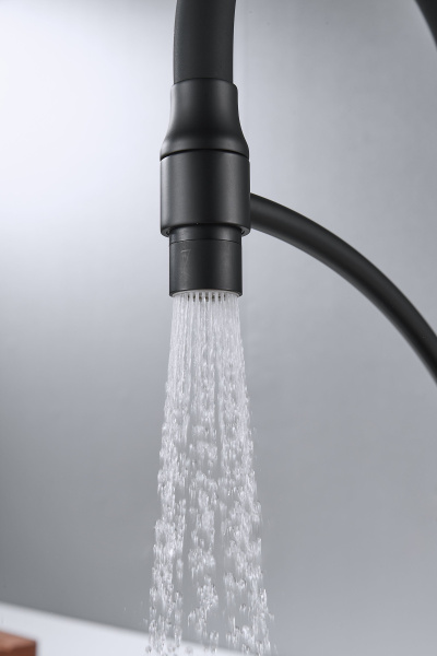 Смеситель для кухни с гибким изливом Shevanik S743H-3, черный