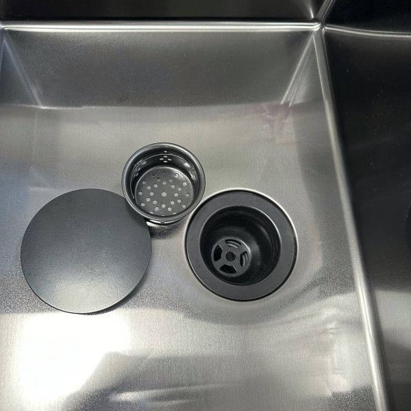 Кухонная мойка Roxen Simple 60 PVD (графит) с коландером и дозатором