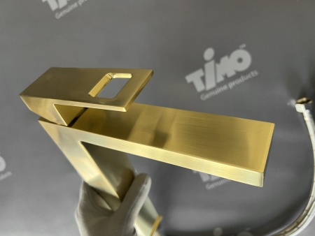 Смеситель для раковины TIMO Briana 7111/17F, матовое золото