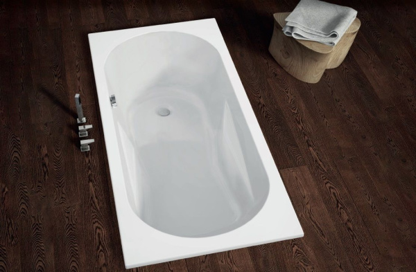 Акриловая ванна с усиленным каркасом и сифоном Riho Lazy 180х80 L BC4300500000000