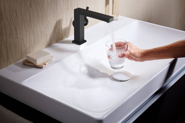 Смеситель для раковины Hansgrohe Tecturis E CoolStart EcoSmart 73020670 матовый черный 73020670