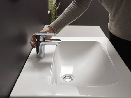 Hansgrohe Vernis Blend Смеситель для раковины однорычажный 70 со сливным гарнитуром хром 71550000