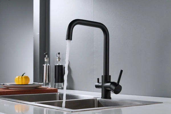 Смеситель для кухни с подключением фильтра Shevanik S228H, черный