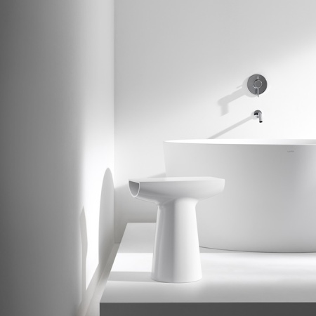 Laufen Home collection Керамическая скульптура 38х20х42см., напольная, BABOON, цвет: белый глянцевый 8.7026.1.000.000.1