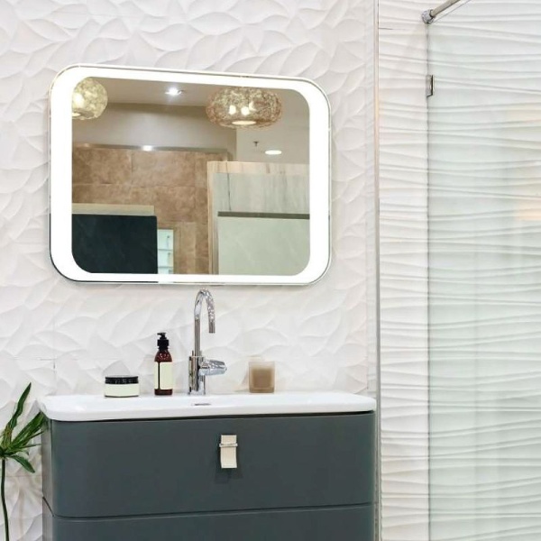 Зеркало Silver Mirrors Indigo 800x550 ФР-00001702 со встроенным светильником, сенсорный выключатель, подогрев