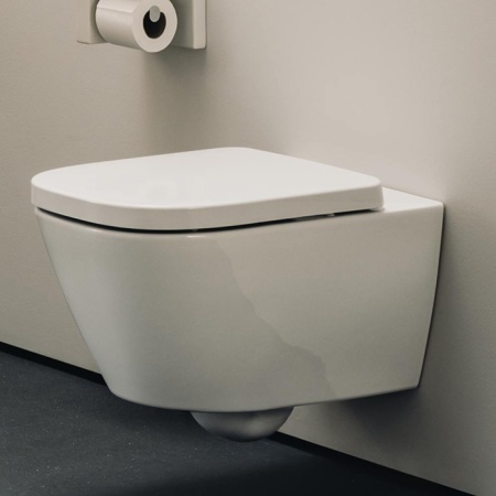 Laufen Meda Унитаз 54x36x35.5см., подвесной, безободковый, смыв Tornado, с сиденьем микролифт, цвет: белый глянцевый 8.6611.0.000.000.1