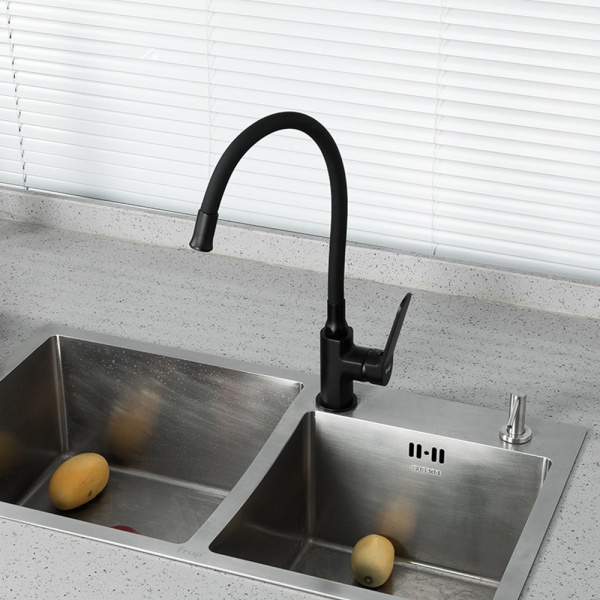 Смеситель для кухни с гибким изливом FRAP F4462, черный