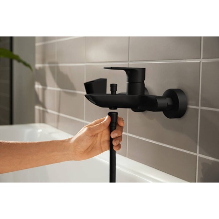 Hansgrohe Rebris E Смеситель для ванны черный матовый 72450670