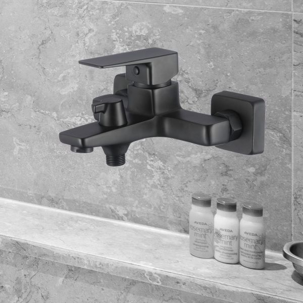 Смеситель для ванны WesnaArt NARCIS NAR06-310BL-25201, черный