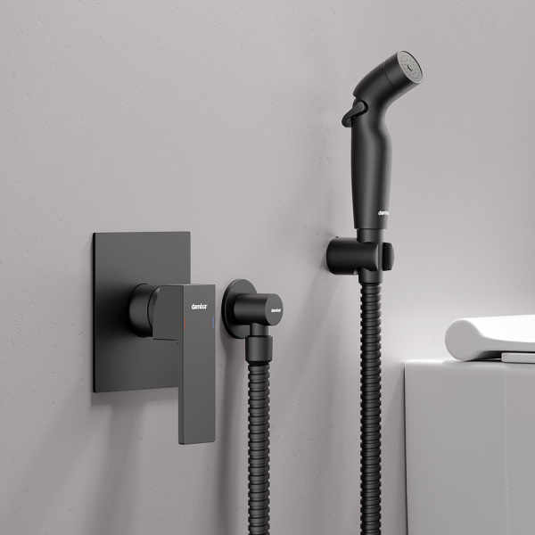 537510300 Gala Смеситель Damixa монтируемый в стену с гигиеническим душем, черный