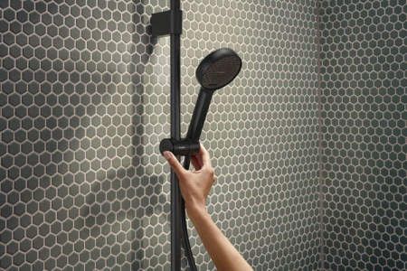 Душевая система Hansgrohe Activera S 28083670. черный матовый 28083670