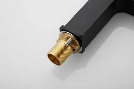 Смеситель для раковины Shevanik S9701H, черный