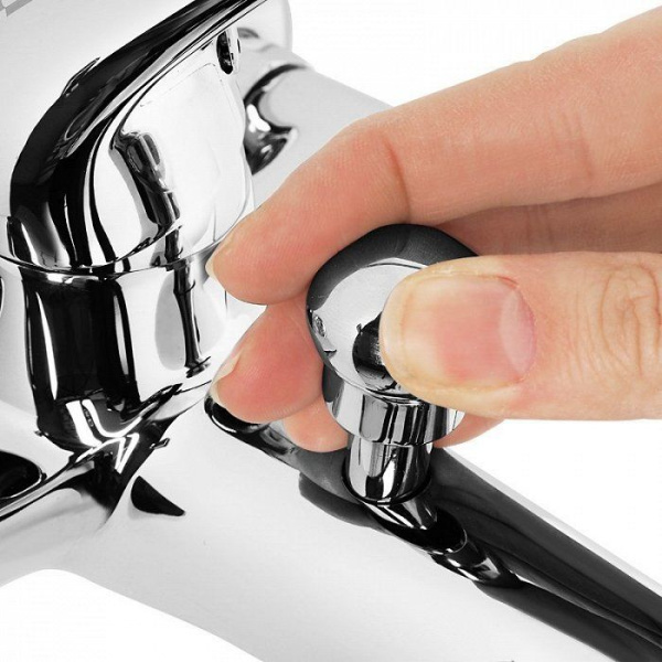 Смеситель для ванны Milardo Baffin BA23209CK MI