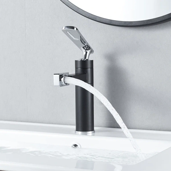 Смеситель для раковины с поворотным носиком Shevanik S6601H, черный/хром