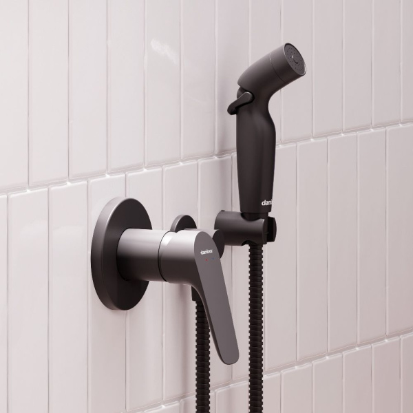 777510300 Jupiter Смеситель Damixa монтируемый в стену с гигиеническим душем, черный