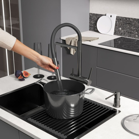 Смеситель Reflexion Lago RX9901BL для кухни с гибким изливом и подключением к фильтру, оружейная сталь