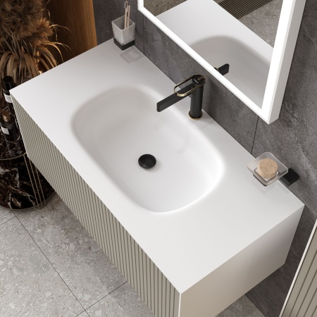 Смеситель для раковины STWORKI Малунг S11010BG матовый черный, глянцевое золото