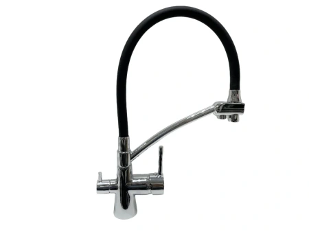 Смеситель для кухни Accoona А5179F-13 с выходом для питьевой воды, черный/хром