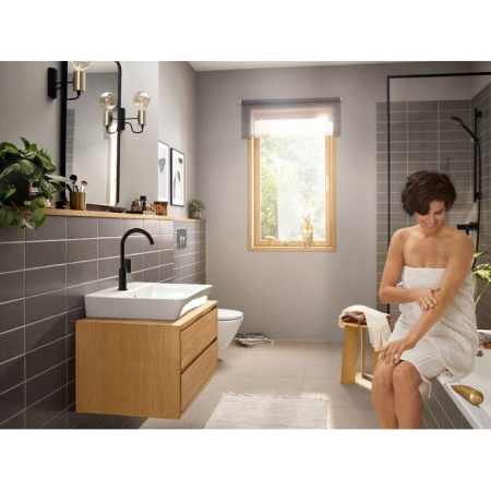Hansgrohe Rebris E Смеситель для раковины 210 с поворотным изливом со сливным гарнитуром черный матовый 72576670