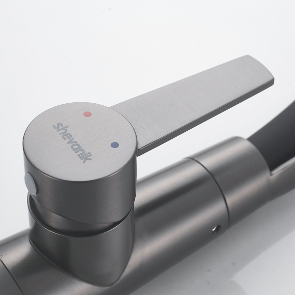 Смеситель для кухни с гибким изливом и режимом "душ" Shevanik S943T-3, оружейная сталь