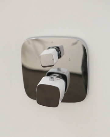Hansgrohe PuraVida Термостат с запорным/переключающим вентилем скрытого монтажа хром 15771000