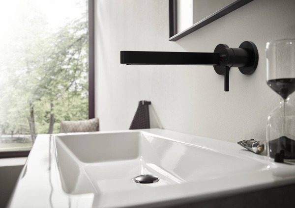Hansgrohe Finoris Смеситель для раковины однорычажный скрытого монтажа настенный с изливом 22.8 см белый матовый 76050700