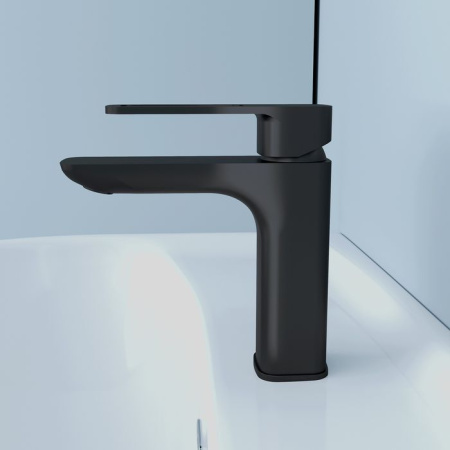 Смеситель для умывальника IDDIS Slide черный SLIBL00i01