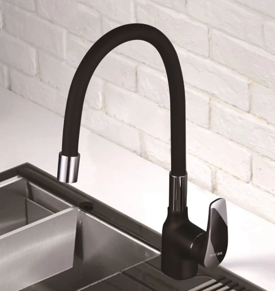 Смеситель для мойки Shevanik S443-3 с гибким изливом